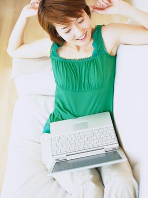 カラコンの魅力と人気の秘密を徹底解説！